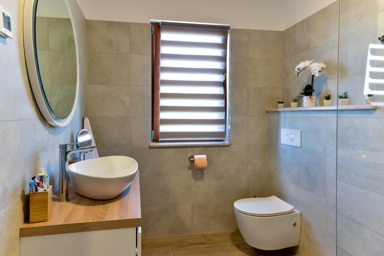 Villa Luciana Spa House, Buje Luaran gambar